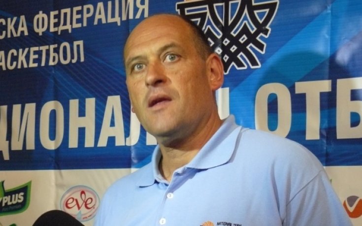 Барчовски: Не оправдавам боя, но това показва, че играчите са заедно