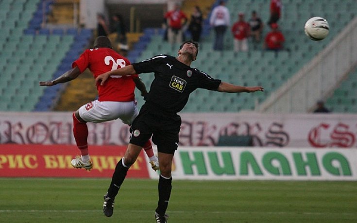 ЦСКА се спаси от резил срещу Клифтънвил, чака жребия за ЛЕ