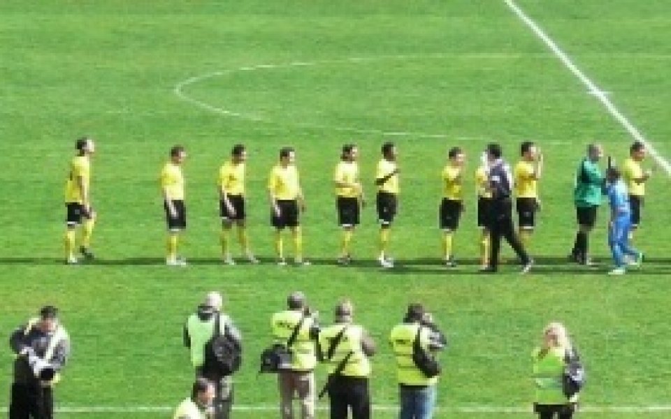 Ботев представя отбора на осветление