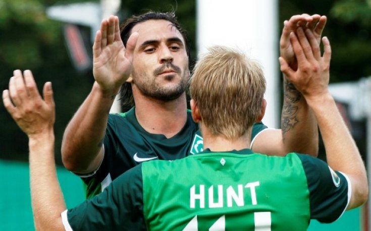 Лацио взима Алмейда вместо Сарате