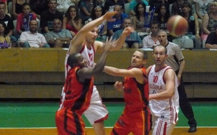 Националите тръгват още утре за Грузия, Голди на преглед