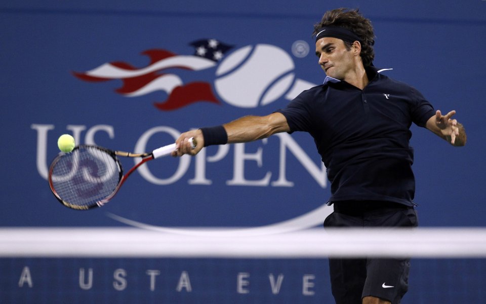 Федерер стартира с лесна победа, Хюит отпадна след драма в САЩ