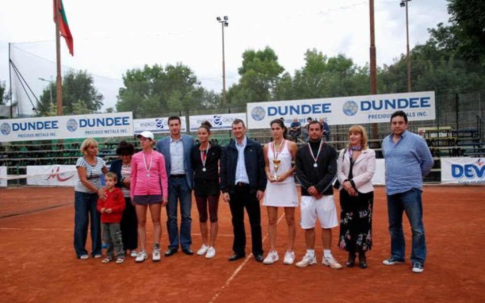 Левски триумфира с титлата на Държавното отборно първенство за жени