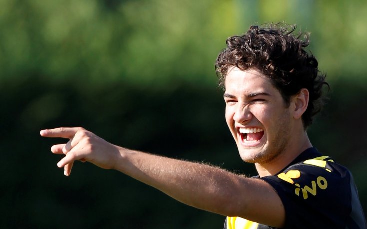 Пато и Амброзини ще липсват на Милан за три седмици поради контузии