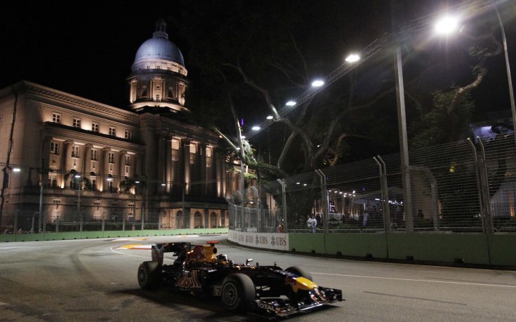 Болидите на Ред Бул най-бързи във втората свободна тренировка