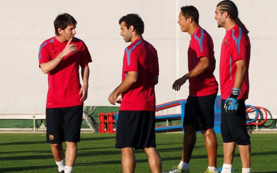 Барса остана само с един ляв бек