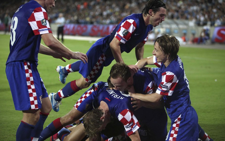 Хърватия гледа устремено към Евро 2012