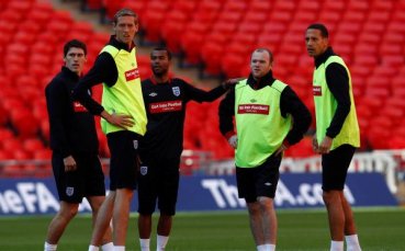 Капело залага на Крауч за партньор на Рууни срещу Черна гора