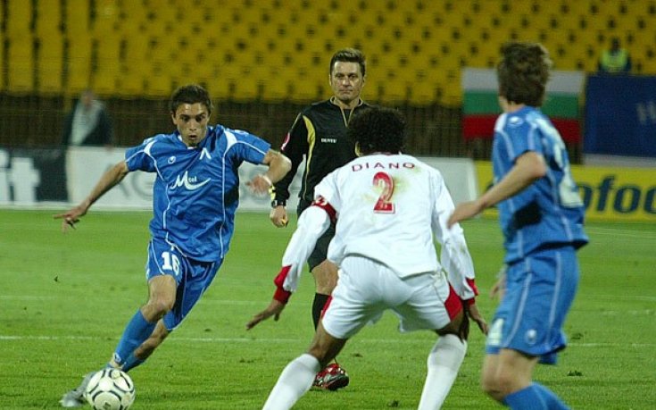 Огнянов фаворит за титуляр, в групата на Левски има само двама централни бранители