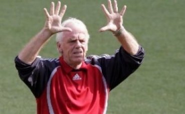 Фейенорд остави на работа треньора Марио Беен