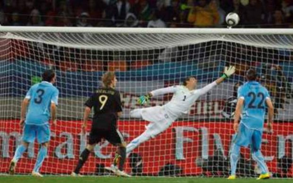 Германия и Уругвай повтарят мача за третото място на Мондиал 2010