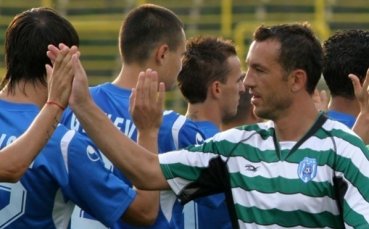 Атанас Борносузов с червен картон при загуба на Астра