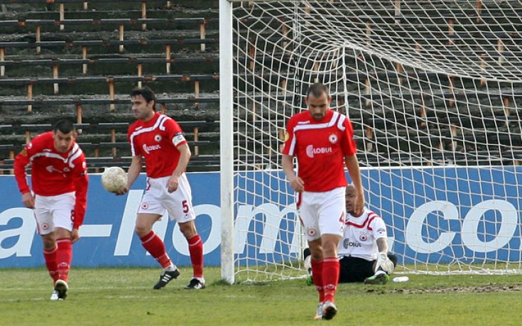 ЦСКА с грешна стъпка срещу новака Академик