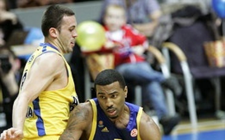 Виденов с победа в Полша, Калоян Иванов бие в Испания