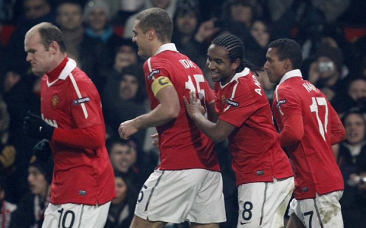 ВИДЕО: Бербатов се скъса да пропуска, Юнайтед първи в групата, Иванков не игра за Бурса