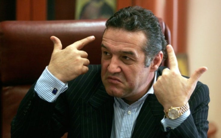 Намаляват заплатите на футболистите в Румъния