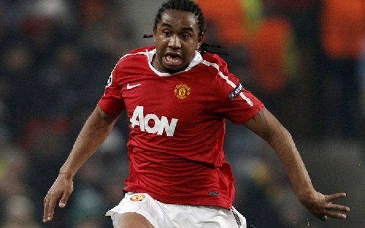 Андерсон преподписа с Юнайтед за още четири години и половина