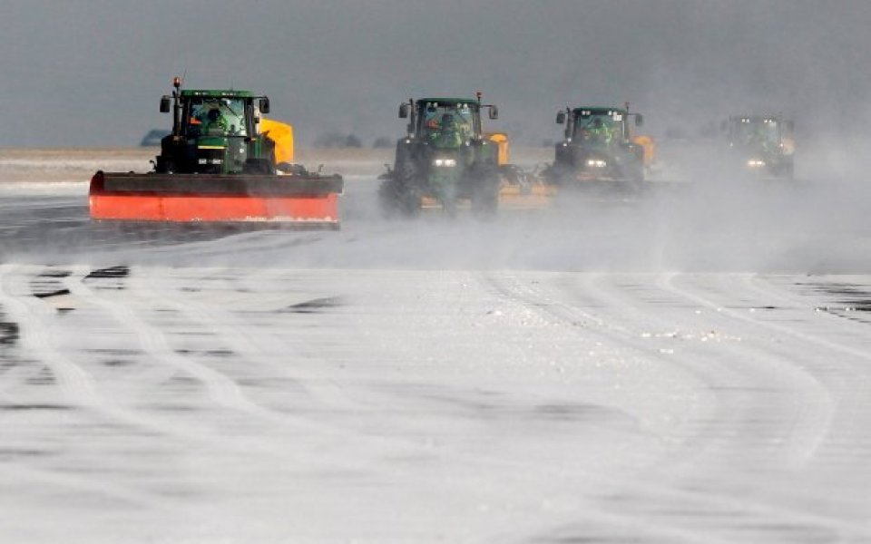 Отново отложиха мачове от Премиършип