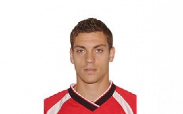 Бивш играч на ЦСКА почна с Полония Варшава