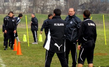 ВИДЕО: Емил Велев: В България Кушев ще играе само за Славия