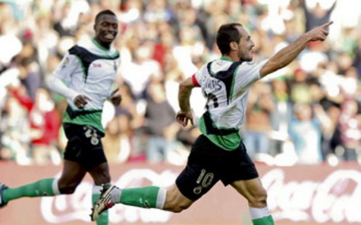 Индиец купи Сантандер преди мача с Барселона