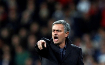 Моуриньо и Милито обраха италианските футболни 