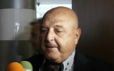 Венци Стефанов: Журналисти се опитаха да провалят трансфера на Дани Пеев