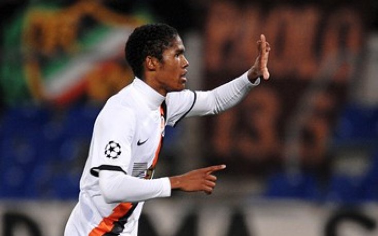 Юнайтед започна преговори със звезда на Шахтьор