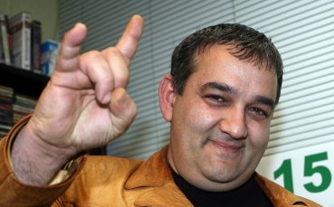 Радо Шишарката гони лоши мисли от Локо Сф с чалга до зори