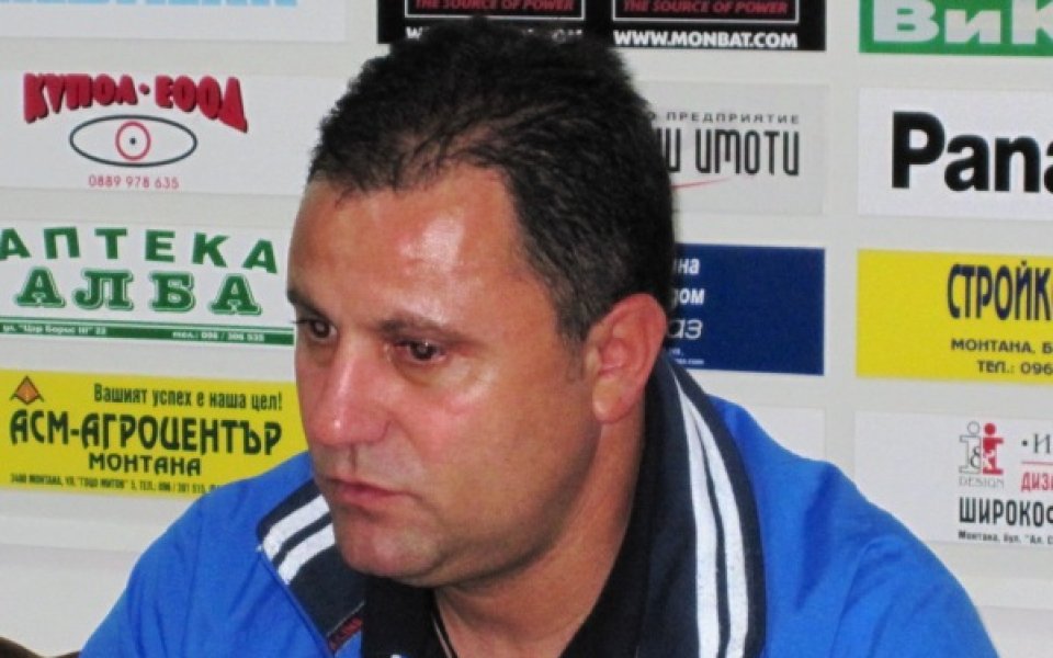 Джамбазки: Треньор съм на два отбора