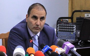 Предлагат стюарди да заменят полицаите в охраната на стадионите