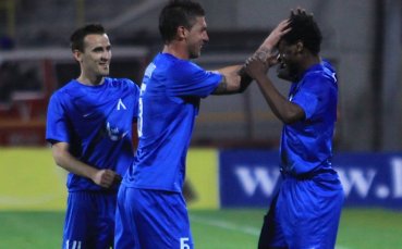 СНИМКИ: В Левски притеснени от Матондо, радостта му след гол е причината