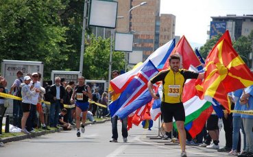 Треньор на ЦСКА се пусна в маратон, взе номер 333