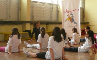 Илиана Раева стана учител на първолаци