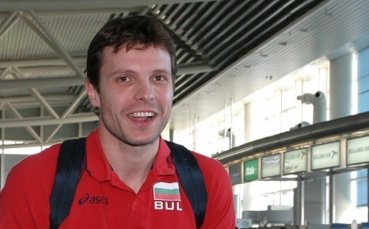 Андрей Жеков ще играе при Владо Николов в Пиаченца
