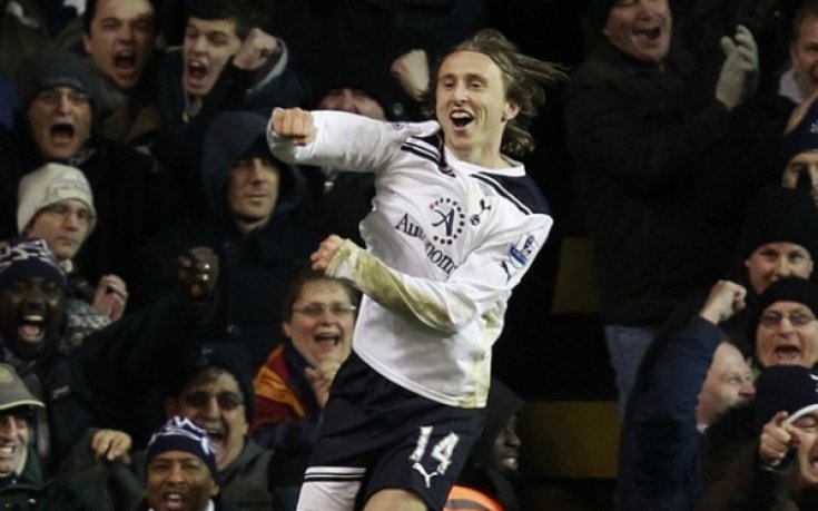 Челси с оферта от 25 милиона за Модрич