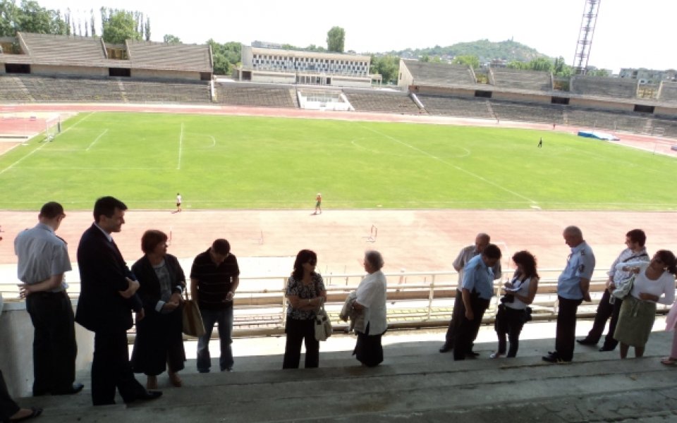 Столичен университет поема експертизата на стадион Пловдив