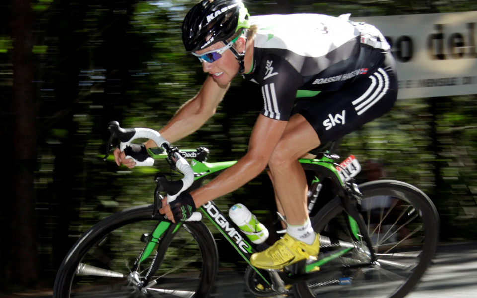 Хаген с втора етапна победа, Евънс съкрати аванса на лидера Фьоклер