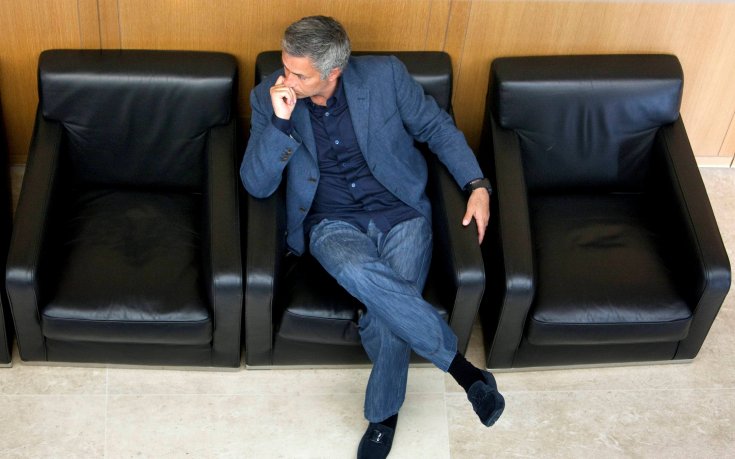 Моуриньо – една напред и две назад