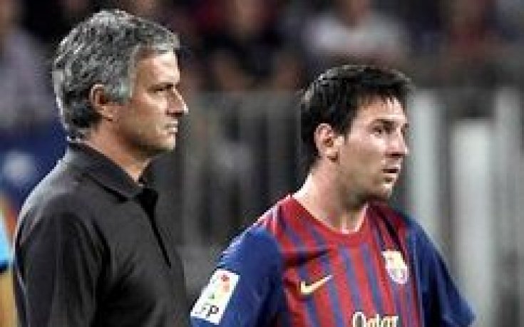 ВИДЕО: Моуриньо към Меси: Смърдиш!