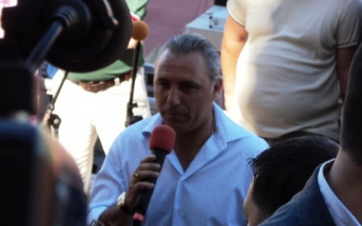 Стоичков не отхвърли възможността да поеме Ростов