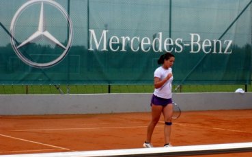 Елица Костова стартира с победа в квалификациите на US Open