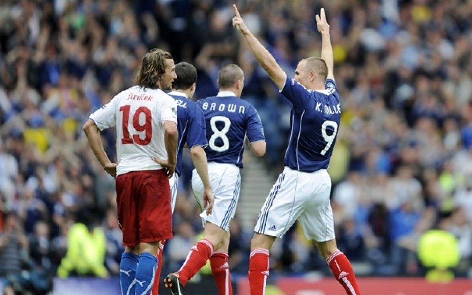 Шотландия и Чехия си вкараха 4 гола в луд мач
