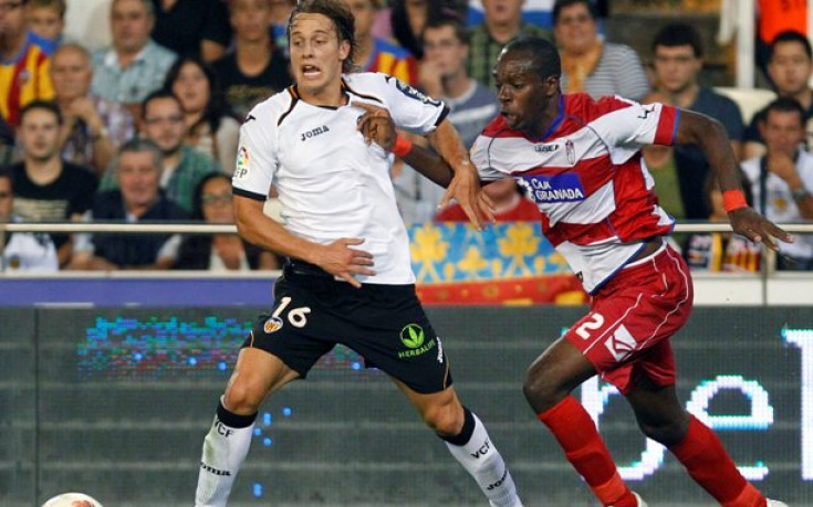 ВИДЕО: Понякога и реферът трябва да получи червен картон