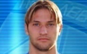 Башов изработи дузпа при равенство на Алки