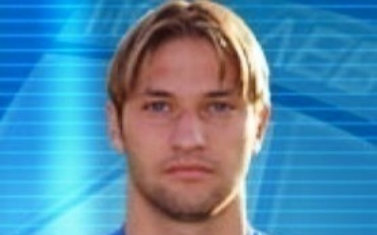 Башов изработи дузпа при равенство на Алки