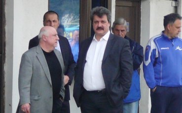 Двама рожденици в Левски днес - Батков и Акалски