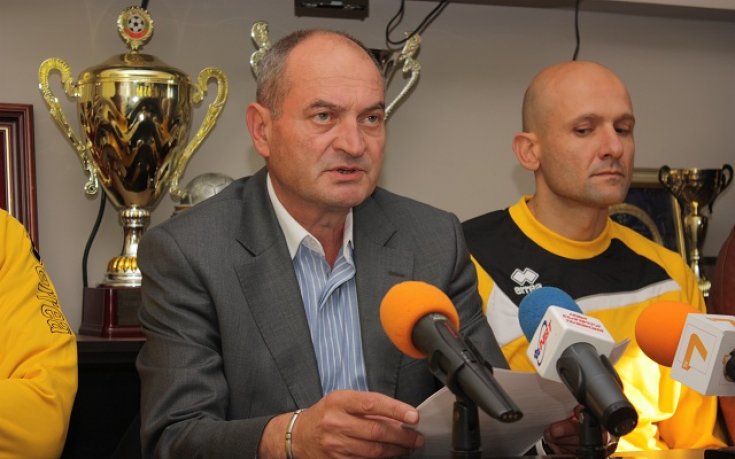 Цветан Василев инвестира 20 милиона в базите на Ботев