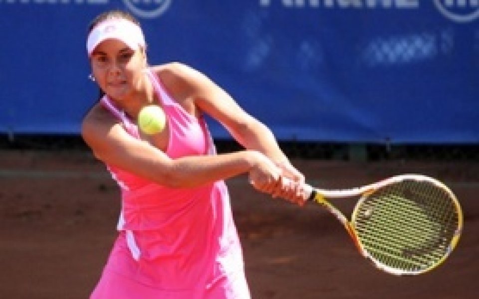 Юлия Стаматова се класира за четвъртфиналите на турнира по тенис