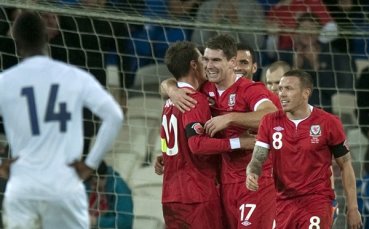 Уелс разби Норвегия в контрола